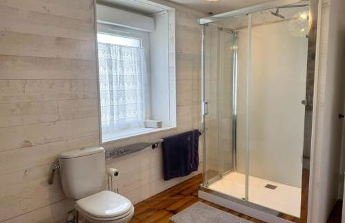 Les Galets - family house in the village of Guimaec 8p - Foto 18