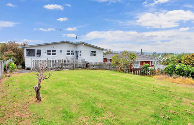 Sunny Three Bedroom Delight Upper Level - Foto 23