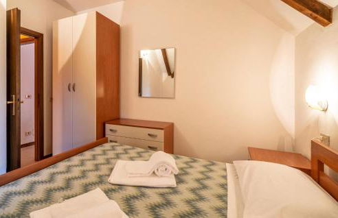 3 Bedroom Nice Home In Albarella Ro - Foto 22