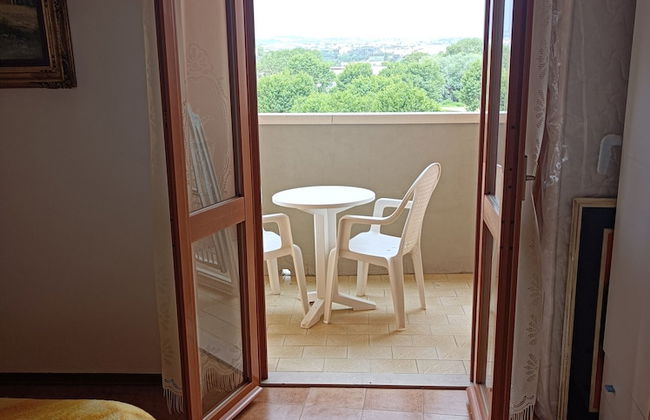 Seafront Apartment for Rent 6 Sleeps Skyscraper - Foto 1