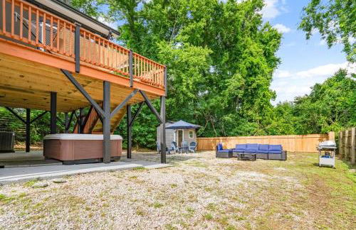 Boho 5BR Modern Villa w Hot Tub, Grill, Patio and Backyard - Foto 41