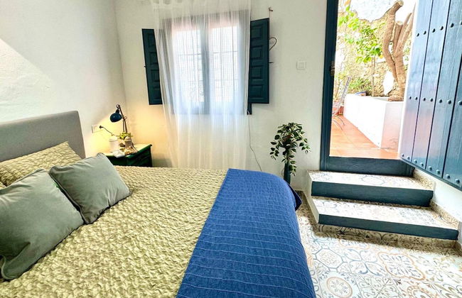 Cottage - Sleeps 4 - Pet Friendly - Patio - Foto 7