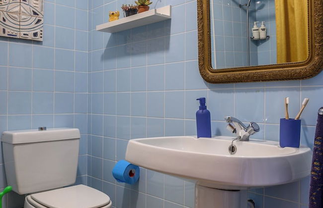 VIC Aveiro Arts House - Photo 60