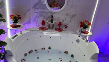 LUXURY JACUZZI "Al Duomo di Catania" - Foto 3