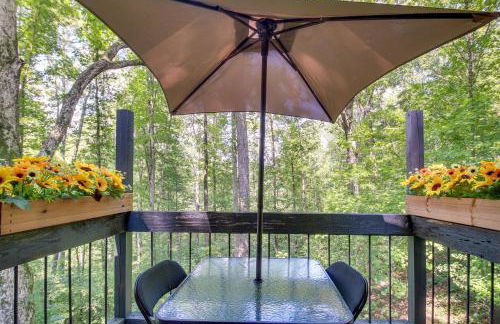 Deck and Grill Cozy Cottage in Talking Rock! - Foto 13