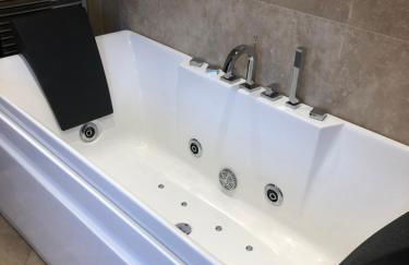 Bank Quay, Caernarfon - Photo 3