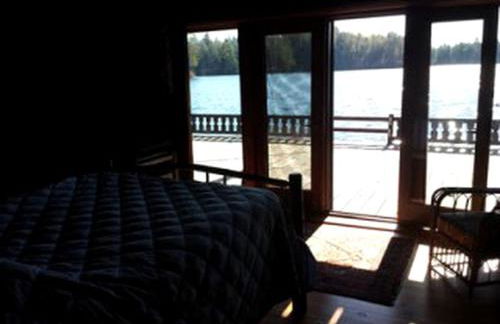 Waterfront Cabin Rental for a Boating Getaway on Loon Lake in New York - Photo 9
