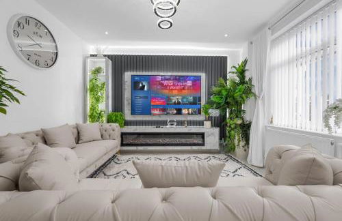 SLUXE Properties 4mins to Etihad Stadium and Coop live - Foto 1