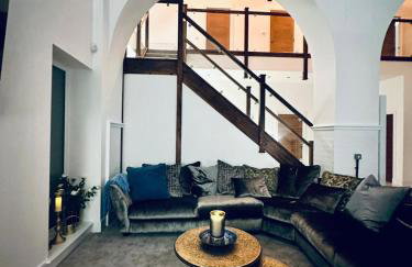 The Bell Tower - Foto 22