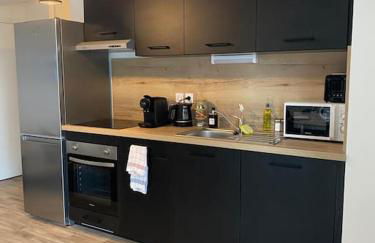 T3 Moderne - Proche tram - Parking privé - Foto 8