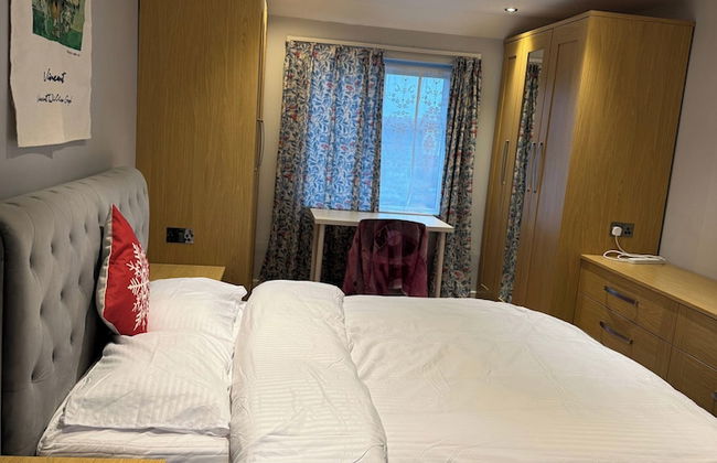 Oxford - Villa - Sleeps 8 - Garden - Parking - Foto 4