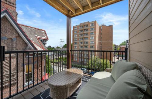 PFR Suites - Highland, 3BR 2BA Shadyside Condo, 2 King Beds, 3rd Floor Walkup - Foto 39