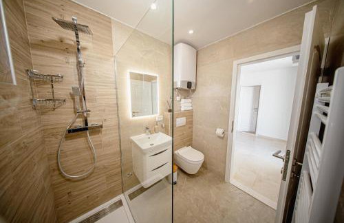 Holiday house Greenside - with a pool - Foto 55