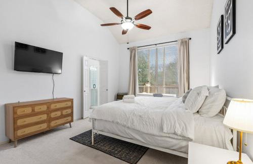 The Blue Door Oasis 4BR 2 BATH with 6 Beds Frisco with Arcade, Games, Office - Foto 21