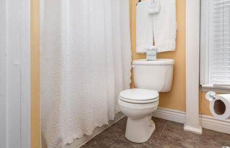 Beautiful downstairs 1bed 1bth charmer- Pet Friendly - Foto 20