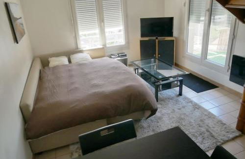 Bobigny : 2 pièces proche a86 et commerces - Foto 8