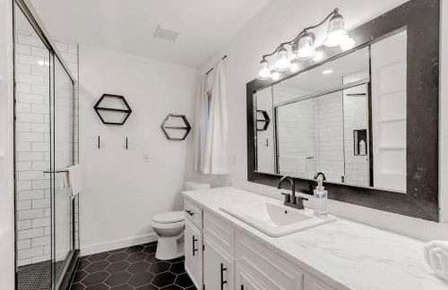 Settle Inn-- 10mi to Columbia, Mins to Lake Murray - Foto 14