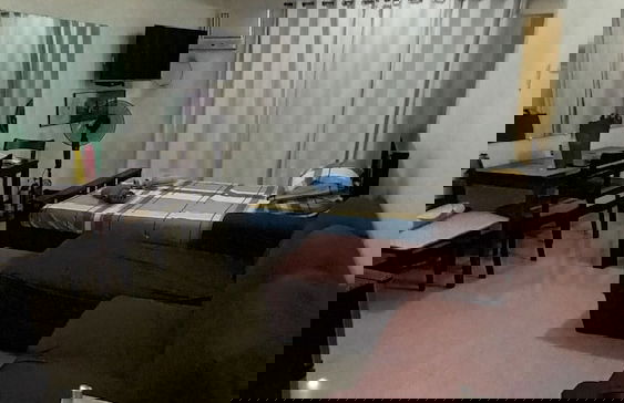 Impeccable 1-bed Studio in Paranaque City - Foto 11