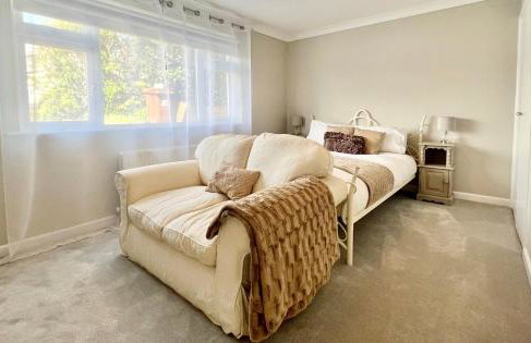 Incredible Views in Dartmouth with Parking and EV Charger - Foto 6