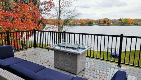Lakeside Serenity by Avantstay Lakefront, Newly Built, Deck w/ Views! - Foto 5, Other
