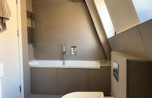 Omega Terrace, Luxury Modern Interior, Located Close To Alexandra Palace - Foto 12