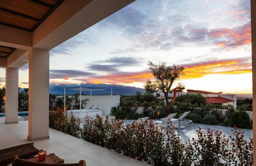 Villa Venetiko - Refined Minimalist Villa with Sunset Bliss by etouri - Foto 37