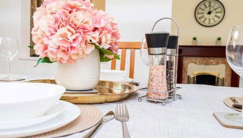 Spacious 4 Bedroom Home in Central Milton Keynes - Foto 4