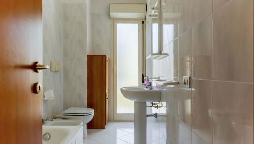 GuestHost - Alma Karalis - Foto 5