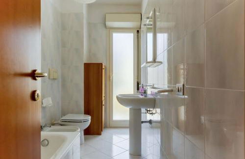 GuestHost - Alma Karalis - Foto 5