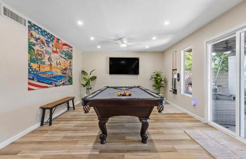 Sparkling Saltwater Pool - Spa - Firepit - WiFi - 4BR 3BA - Near Top Golf Courses - Foto 37