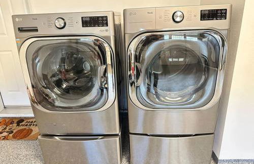 New 4 Bedroom Home with Ocean and Gorgeous Mountain Views in the gated community of Mauna Olu - Foto 76