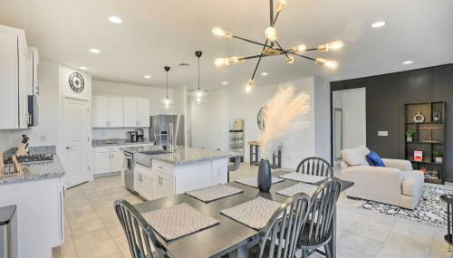 Hot Tub, Putting Green! New-Build Glendale Home - Foto 3