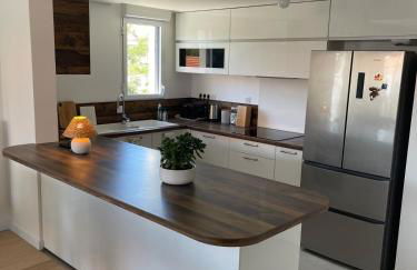 Large apartment with air conditioning, terrace and parking - Foto 4