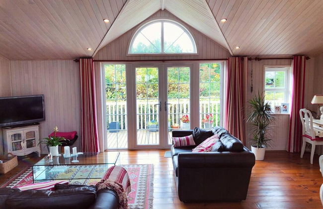 Holiday Lettings Beech Lodge - Stunning 6-bed King - Foto 20