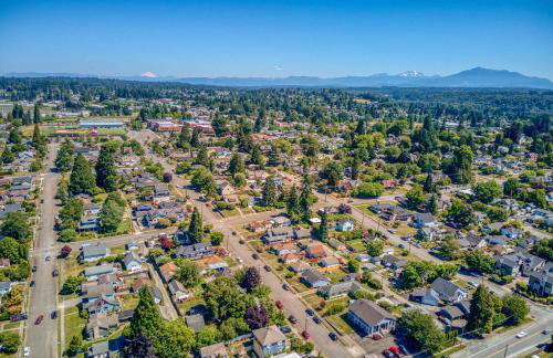 Modern 2 Bedroom Farmhouse Cottage with Hot Tub in Snohomish - Foto 49