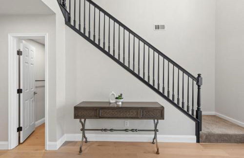 Spacious 5-bedroom villa in welcoming Burleson with WiFi, AC - Foto 34