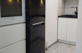 Ekskluzywny Apartament w Centrum z Klimatyzacją i Balkonem - Foto 7