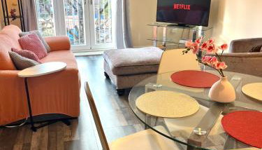 Spacious two bedrooms apartment for business and holiday - Foto 1