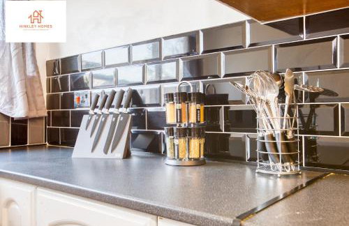 Spacious 6-Bedroom House with Parking in Bridgwater Ideal for Contractors & Group Stays - Foto 31