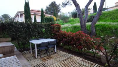 Vacances en Provence aux portes de Cassis - Foto 4, Garden, Garden view