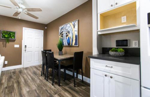 Long Beach Duplex King Bed Pet Friendly Nurses Surgeon Business Travelers Near St Marys Medical Center & Downtown - Foto 6