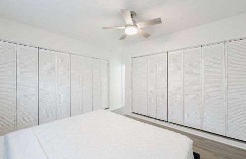 Waterfront Getaway | Pool, Hot Tub & Gym - Photo 26