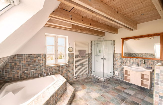 Der Besitz 7 - Photo 13