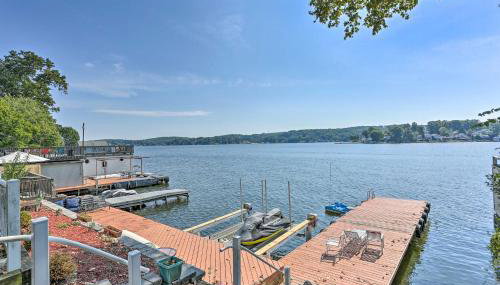 Spacious Lakefront House With a Private Dock - Foto 1, sunbed