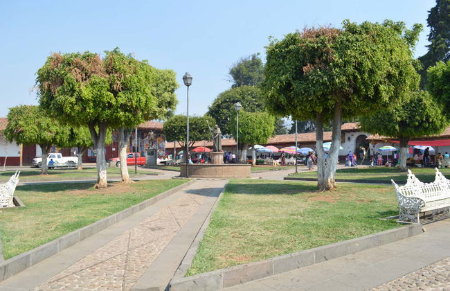 Tzintzuntzan, Santa Fe de la Laguna y Pátzcuaro - Foto 2