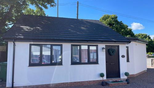 Blackberry Cottage - Photo 1