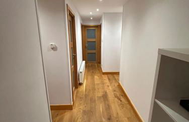 Yellow house on the hill - Foto 19