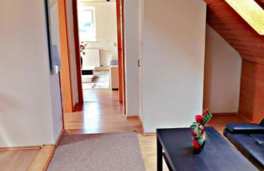 VOLL ausgestattete DG- Wohnung in HDH ruhige zentrale Lage - Foto 8