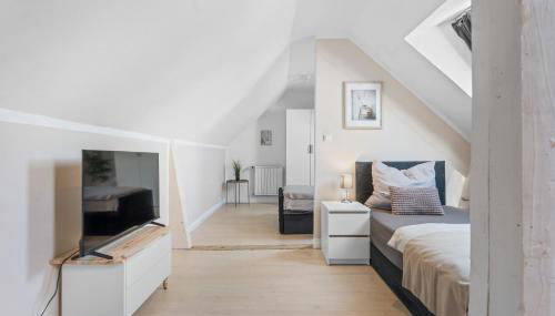 Modern House "Brick Lane" with Terrace and Wintergarden - LOFTIGO - Photo 4