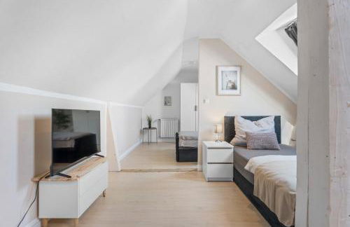 Modern House "Brick Lane" with Terrace and Wintergarden - LOFTIGO - Photo 4